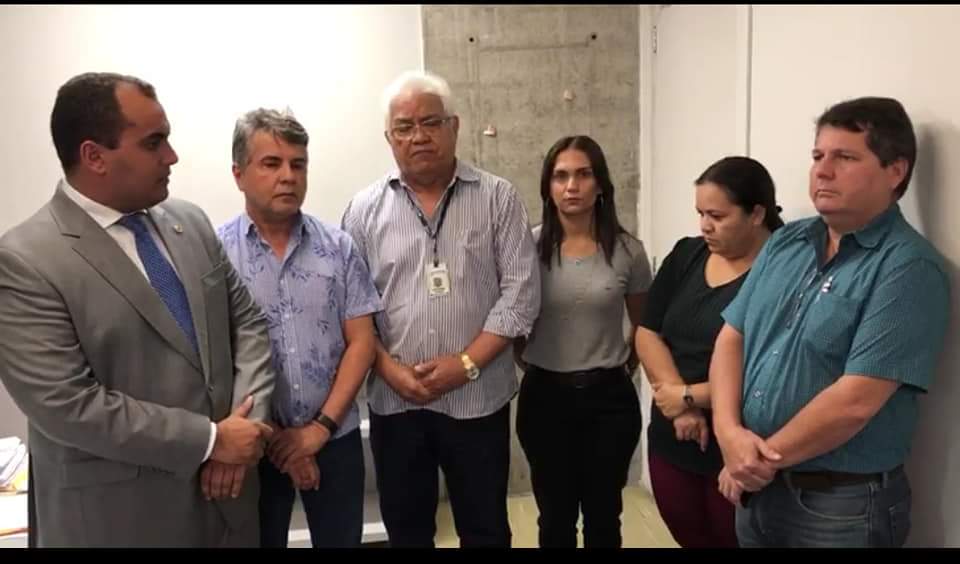 Prefeito João Luiz lidera comitiva em reunião na Agespisa em Teresina - Imagem 1