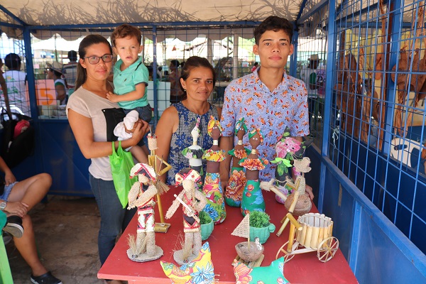 Município de N. S. dos Remédios realiza II Feira da Agricultura Familiar - Imagem 23