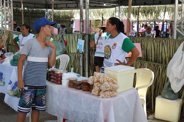 Município de N. S. dos Remédios realiza II Feira da Agricultura Familiar - Imagem 17