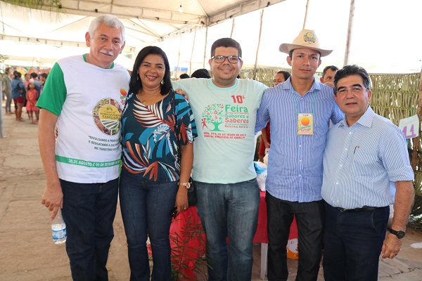 Município de N. S. dos Remédios realiza II Feira da Agricultura Familiar - Imagem 10