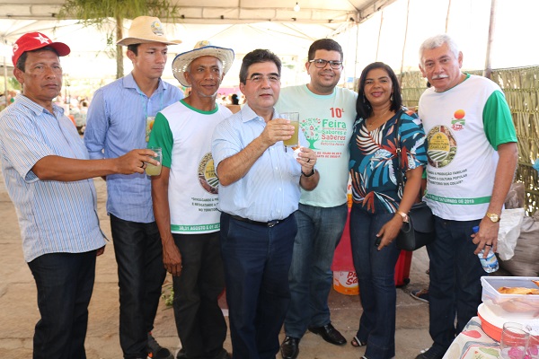 Município de N. S. dos Remédios realiza II Feira da Agricultura Familiar - Imagem 9