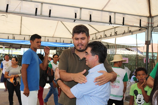 Município de N. S. dos Remédios realiza II Feira da Agricultura Familiar - Imagem 13