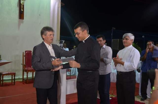 Dom Expedito Lopes realiza Celebração Histórica para receber o Padre Cláudio - Imagem 81