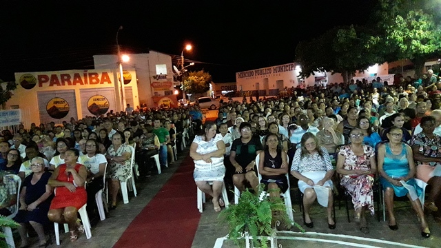 Dom Expedito Lopes realiza Celebração Histórica para receber o Padre Cláudio - Imagem 28