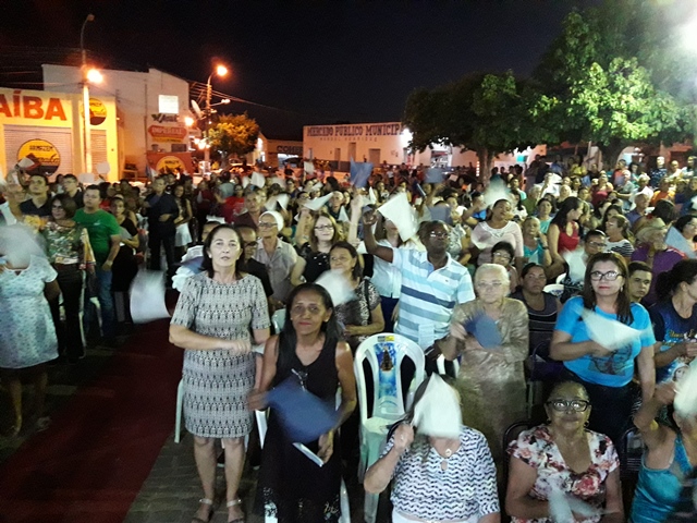 Dom Expedito Lopes realiza Celebração Histórica para receber o Padre Cláudio - Imagem 20