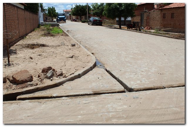 Bairro Joaquim Borges de Oliveira é beneficiado com obras - Imagem 2