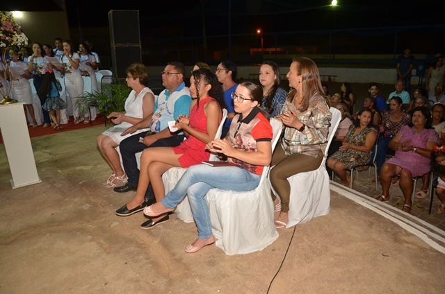 Multidão prestigia Missa Solene em Honra de Nossa Senhora do Perpétuo Socorro - Imagem 28