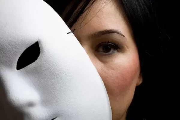 Astrologia revela as mentiras que cada signo do zodíaco conta - imagem 5056