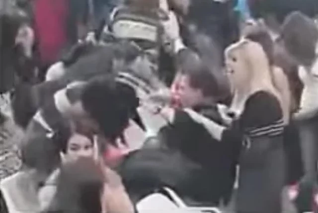 Relembre os 5 maiores tombos de Silvio Santos em seus programas  - imagem 5214