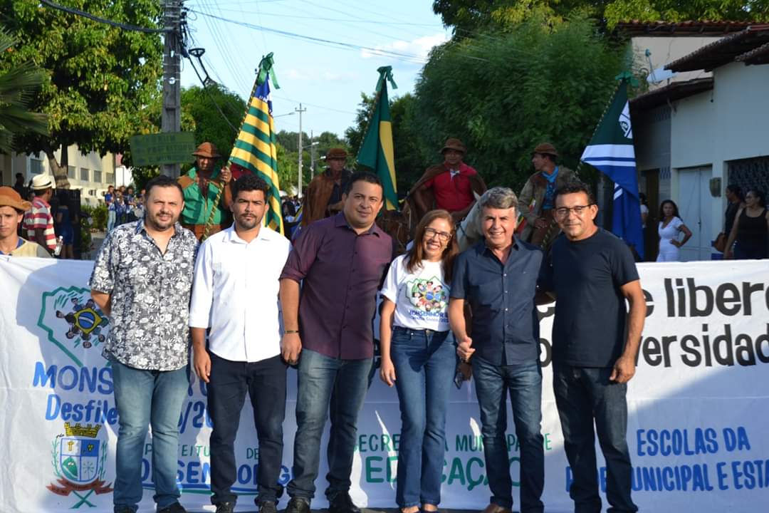 Não foi só um desfile e sim um chamamento para o respeito à Diversidade Cultural  - Imagem 35