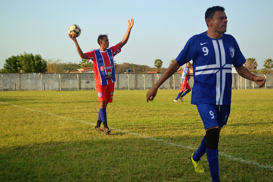 B. São José vence nos pênaltis e se consagra tricampeão do torneio de veteranos - Imagem 31