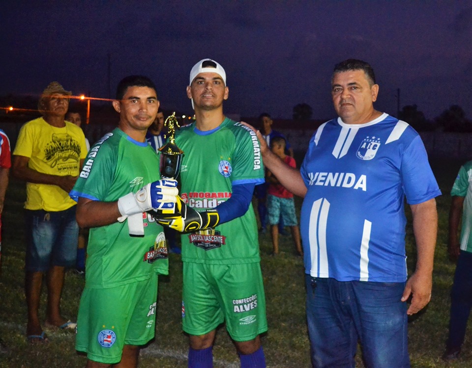 B. São José vence nos pênaltis e se consagra tricampeão do torneio de veteranos - Imagem 49