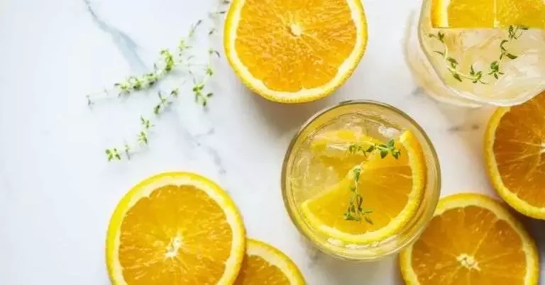 Descubra qual a fragrância de cada signo do zodíaco para atrair o amor - imagem 5712