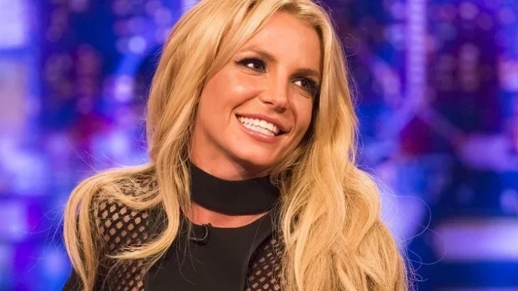 Veja 10 mentiras contadas por famosos em redes sociais - imagem 5831