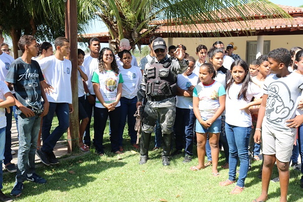 Alunos do Pelotão Mirim tiveram oficina com Esquadrão de Polícia Montada  - Imagem 10