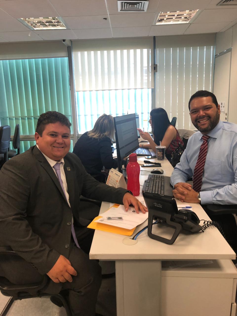 Prefeito Tairo busca recursos em Brasília para o município de Santo Inácio  - Imagem 7