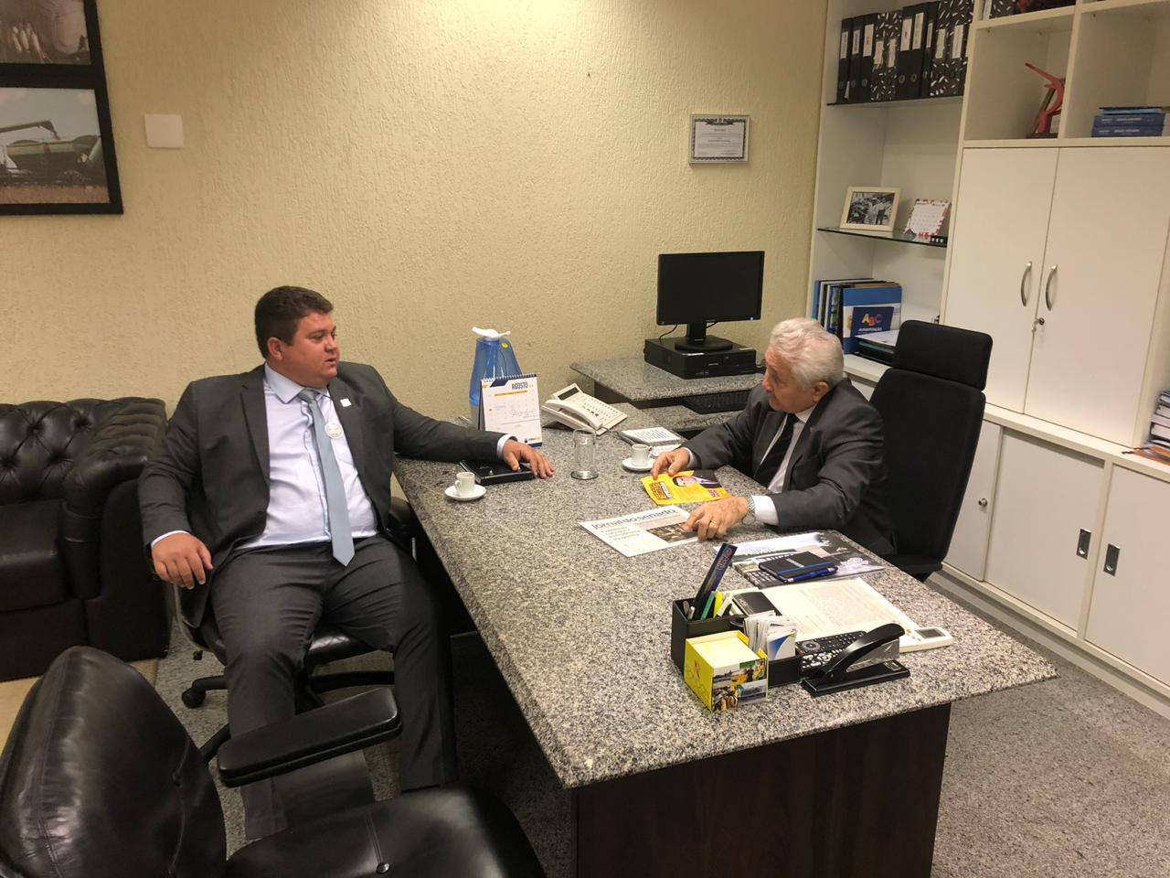 Prefeito Tairo busca recursos em Brasília para o município de Santo Inácio  - Imagem 3