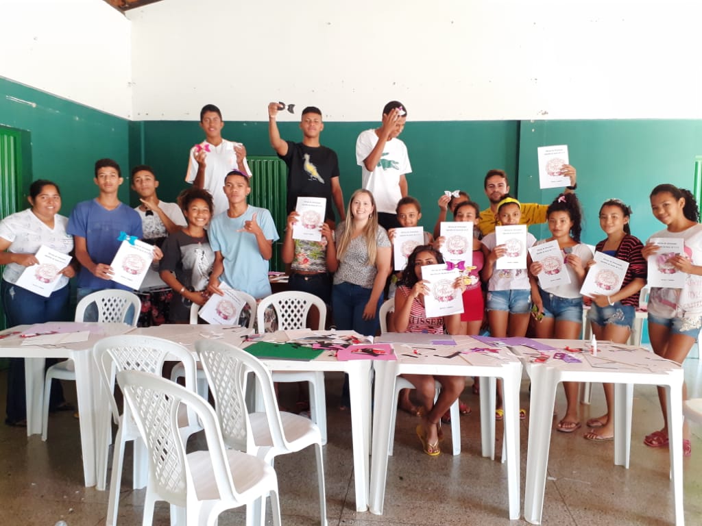 Água Branca: SCFV oferece curso de artesanato para jovens que participam do serviço - Imagem 1