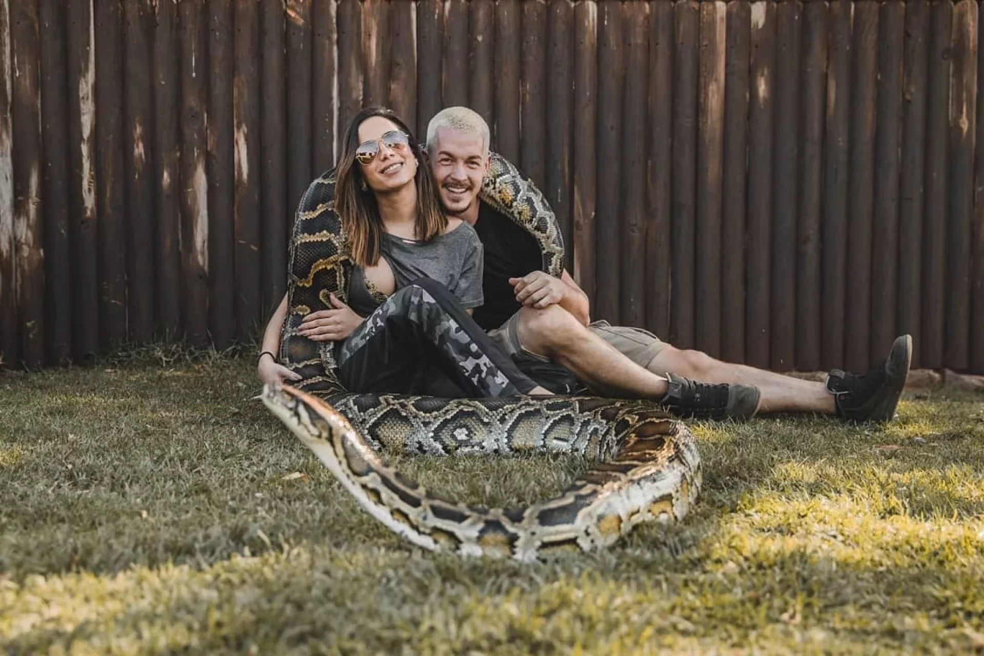 Confira quatro momentos de Anitta com as cobras - imagem 6492