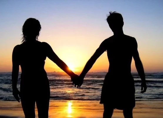 Como se comporta cada signo do zodíaco quando está apaixonado - imagem 6537