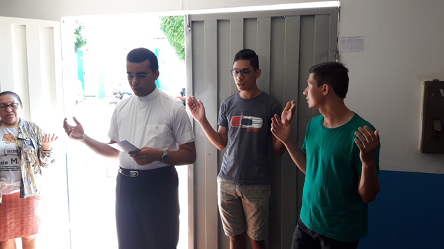 Padre Cláudio visita órgãos públicos de Dom Expedito Lopes - Imagem 19