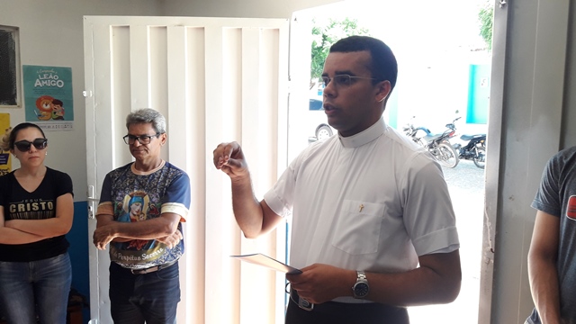 Padre Cláudio visita órgãos públicos de Dom Expedito Lopes - Imagem 4
