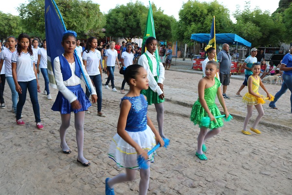 Escolas da zona rural participaram do desfile cívico de 7 de setembro - Imagem 18