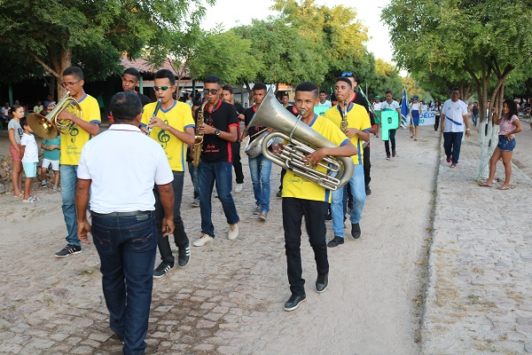 Escolas da zona rural participaram do desfile cívico de 7 de setembro - Imagem 5