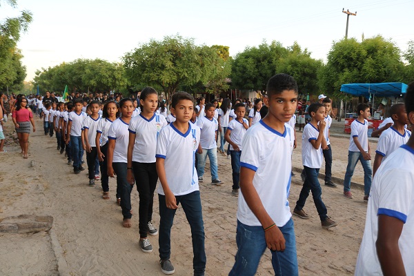 Escolas da zona rural participaram do desfile cívico de 7 de setembro - Imagem 15