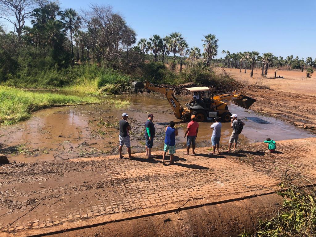 Espaço para banho no rio Canindé é limpo pela prefeitura - Imagem 2
