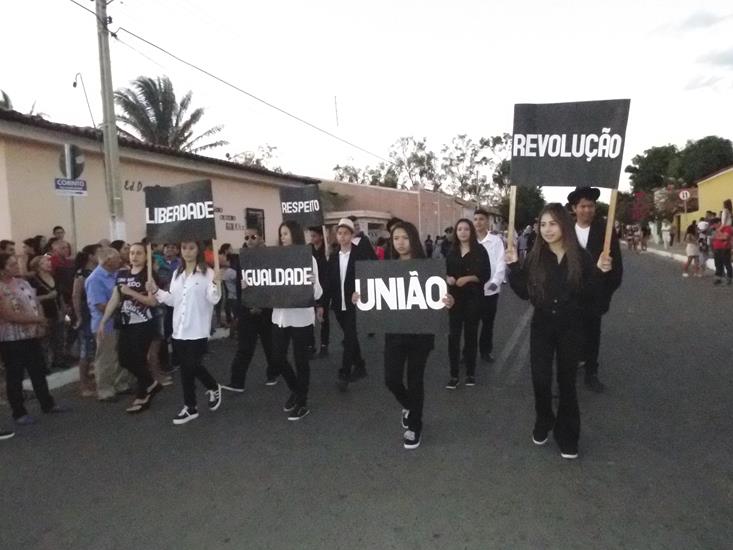 Cinema é tema de desfile cívico de 7 de setembro em Pedro II - Imagem 100