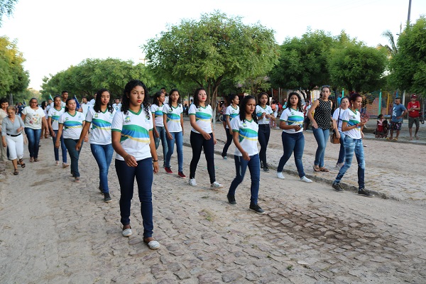 Escolas da zona rural participaram do desfile cívico de 7 de setembro - Imagem 10