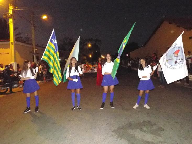Cinema é tema de desfile cívico de 7 de setembro em Pedro II - Imagem 199