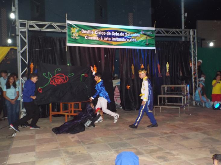 Cinema é tema de desfile cívico de 7 de setembro em Pedro II - Imagem 382