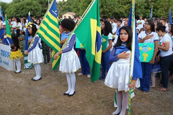 Escolas da zona rural participaram do desfile cívico de 7 de setembro - Imagem 35