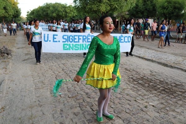 Escolas da zona rural participaram do desfile cívico de 7 de setembro - Imagem 8