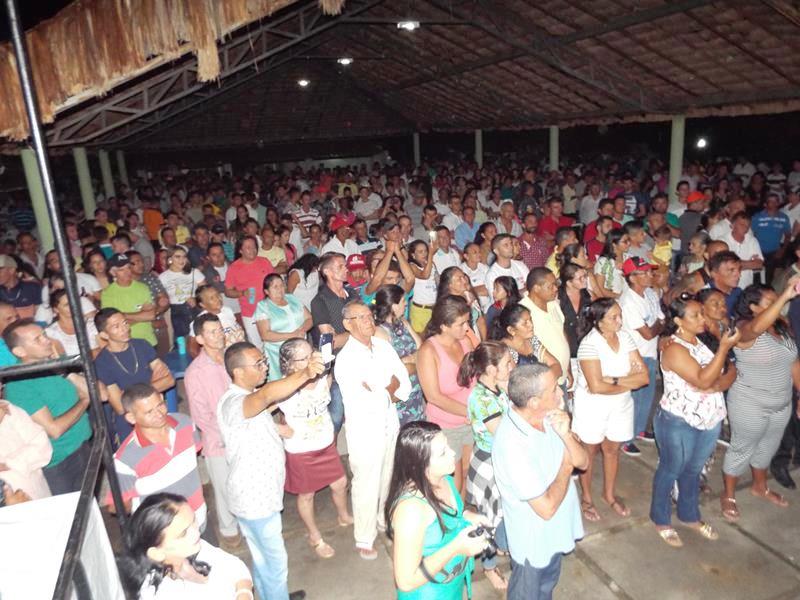 Milton Brandão: Réveillon no Kabana Resende marca a entrada do ano novo em clima de festa e confraternização  - Imagem 113