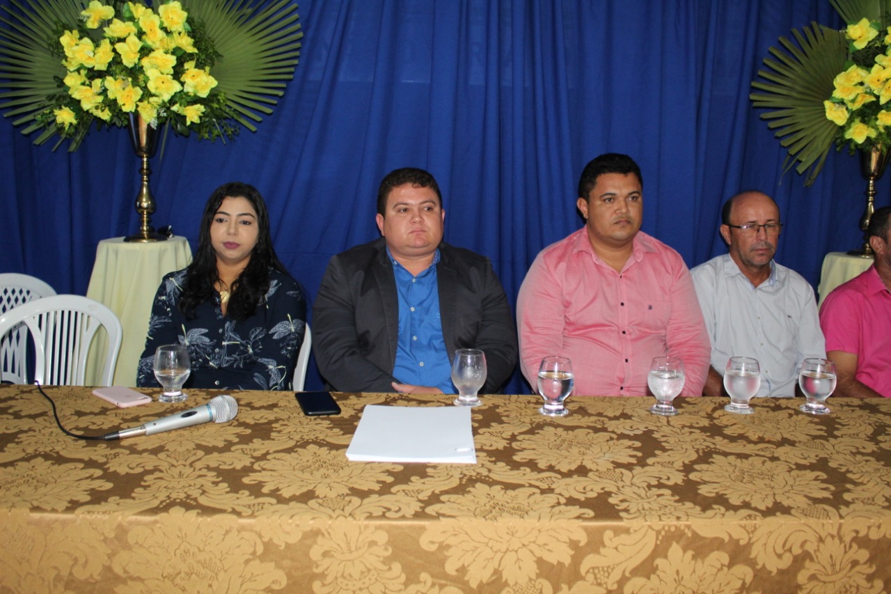 Conselheiros Tutelares são empossados para o quadriênio 2020/2024 em Santo Inácio do Piauí - Imagem 12