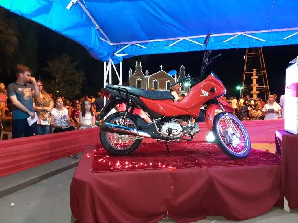 Missa, procissão e sorte com sorteio de uma moto marcam o último dia de festejos do padroeiro Menino Deus  - Imagem 18
