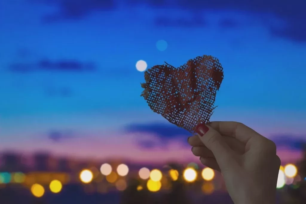 Descubra o futuro de cada signo do zodíaco no amor em 2020 - imagem 13136