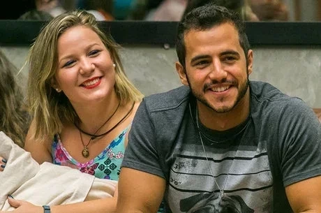 Relembre os casais que esquentaram todas as edições do BBB  - imagem 14156