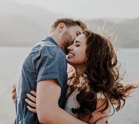 Confira quais os signos que mais acreditam e valorizam o Amor