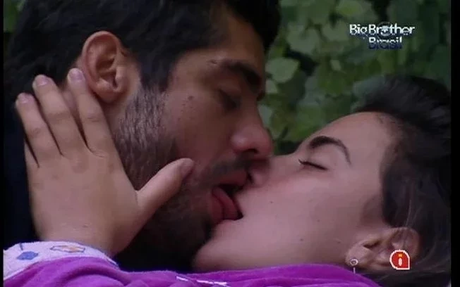 Relembre os casais que esquentaram todas as edições do BBB  - imagem 14124