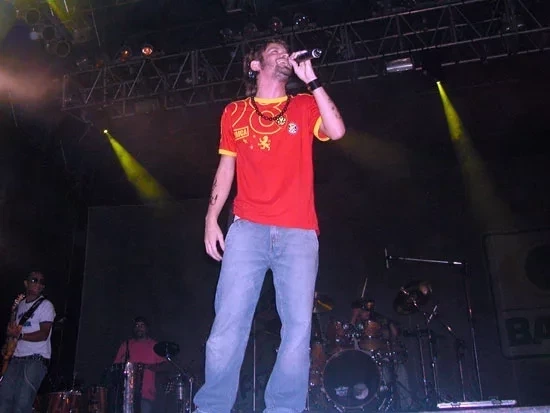  Bloquinho do Beijo: fotos relembram momentos da carreira de Saulo - imagem 14285