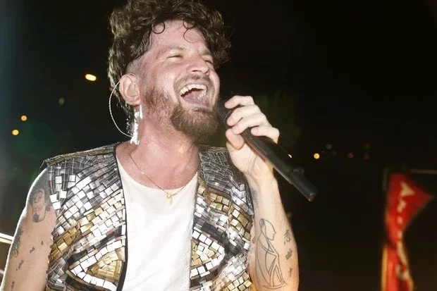  Bloquinho do Beijo: fotos relembram momentos da carreira de Saulo - imagem 14286