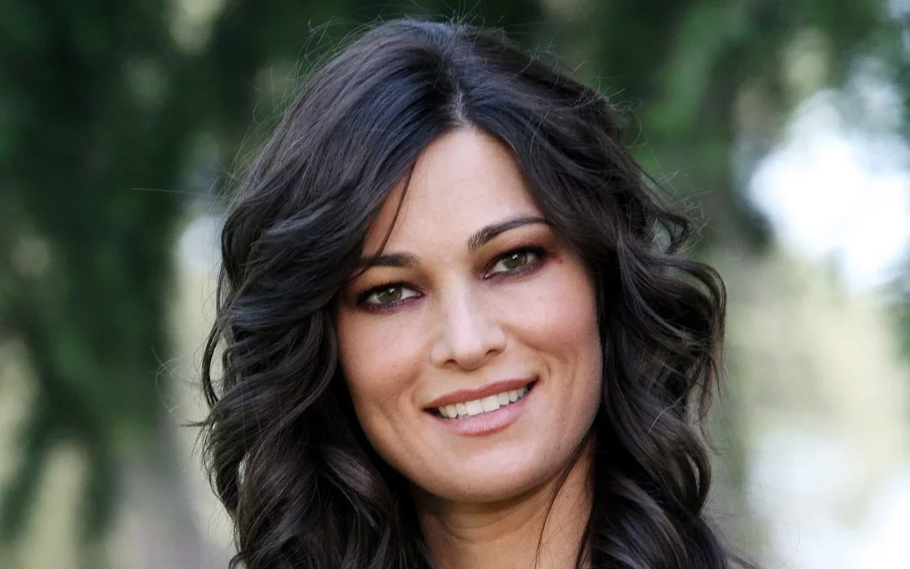 As 16 mulheres mais belas da atualidade - imagem 14449