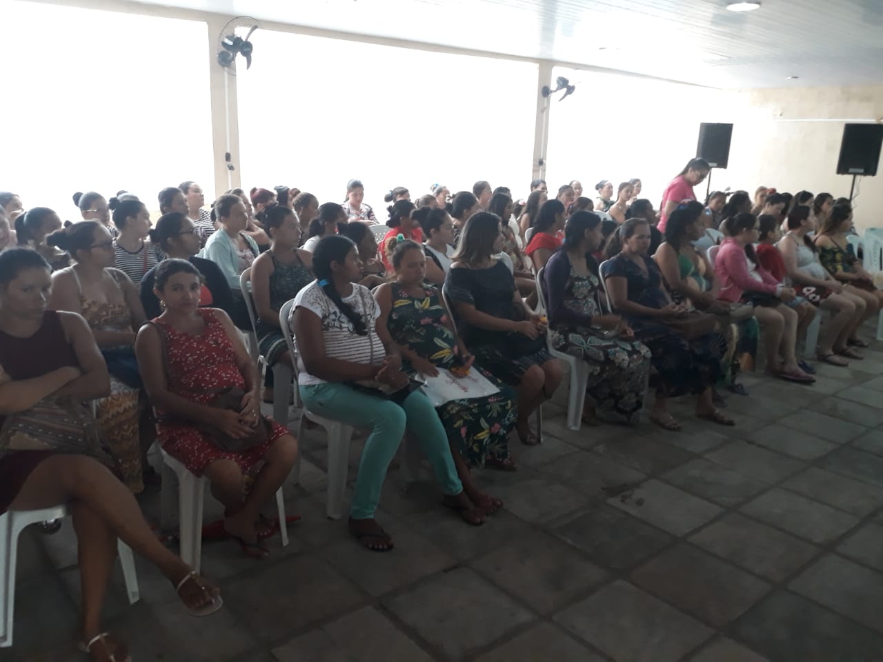 Gestantes participam de palestra por meio do Programa Laços de Amor  - Imagem 3