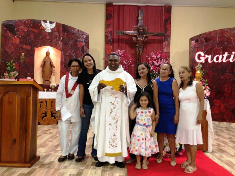 PADRE JOSÉ DINO SE DESPEDE DA PARÓQUIA DE REDENÇÃO DO GURGUÉIA  - Imagem 2