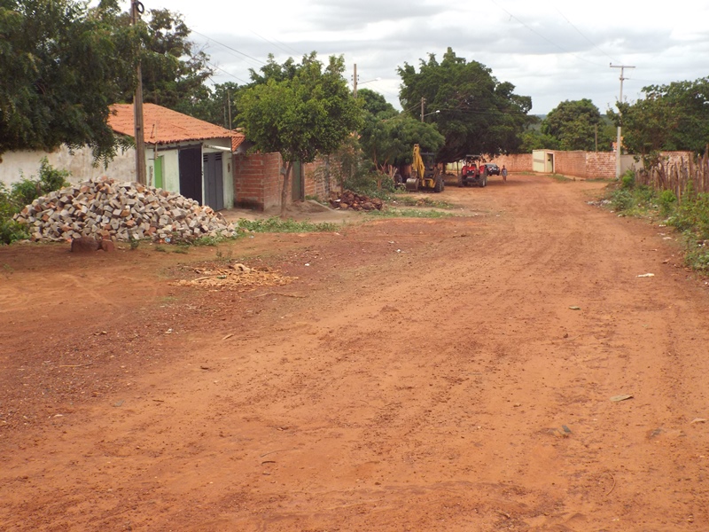 Município beneficiará diversas ruas com calçamento  - Imagem 12