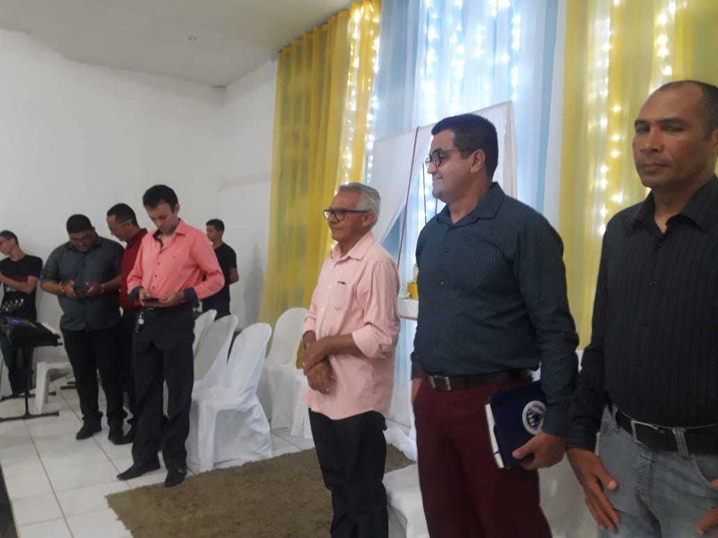 Presidente da Câmara prestigia aniversario da 1° Igreja Batista em Água Branca - Imagem 1